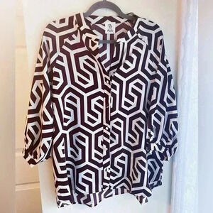 Bungalow Geometric Print Button Up Blouse 3/4 Length Sleeve Notched Neck Tribal